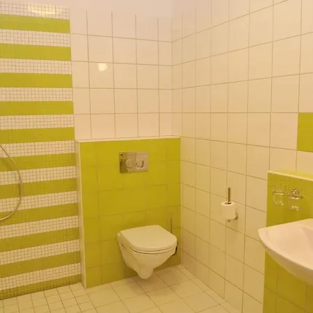 Motel Mizse 2*