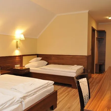 Motel Mizse 2*