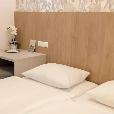 Motel Mizse 2*