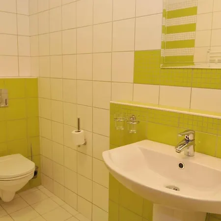 Motel Mizse 2*