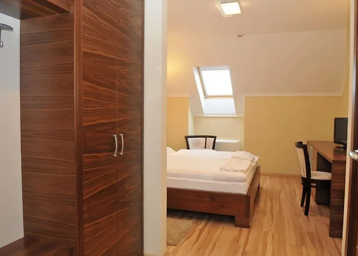 Motel Mizse 2*